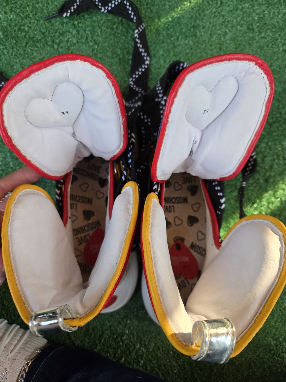 Love Moschino women's sneakers featuring a vibrant color-block design - Picture 6 of 7